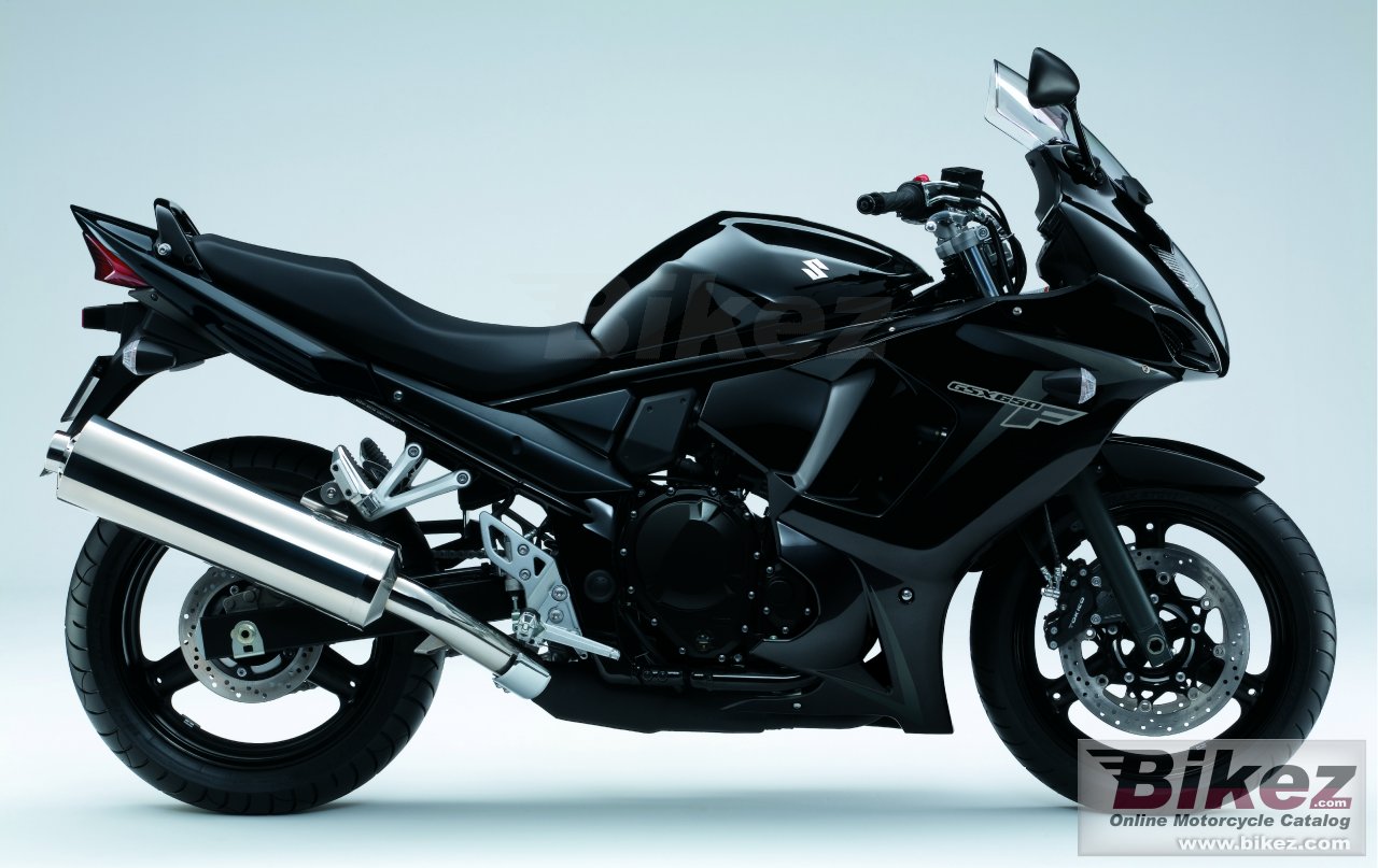 Big Suzuki gsx650f picture and wallpaper from Bikez.com